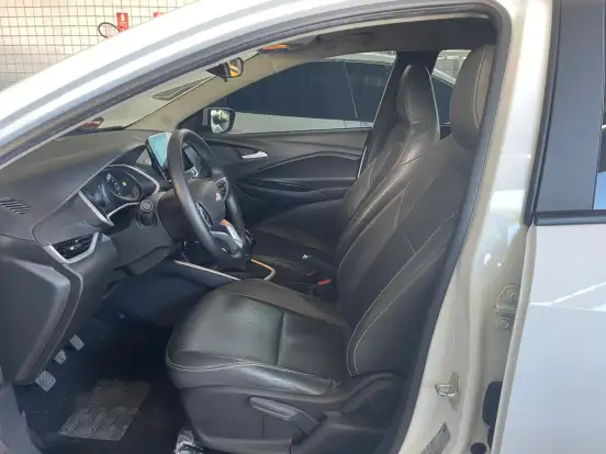 CHEVROLET-ONIX-2022