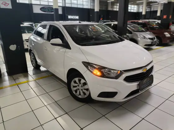 CHEVROLET ONIX 1.0 MPFI LT 8V FLEX 4P MANUAL