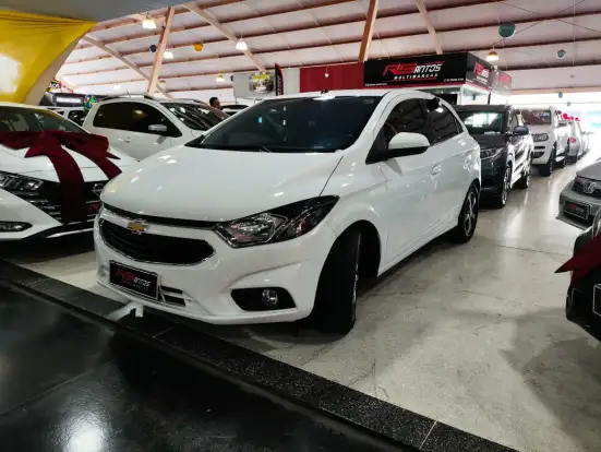 CHEVROLET-ONIX-2018