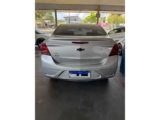 CHEVROLET-ONIX-2020