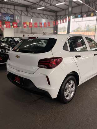 CHEVROLET-ONIX-2023