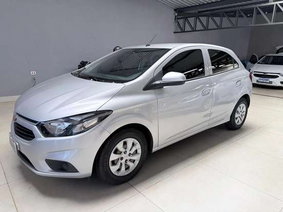 CHEVROLET-ONIX-2018