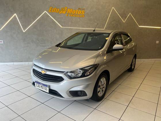 CHEVROLET ONIX 1.0 MPFI LT 8V FLEX 4P MANUAL
