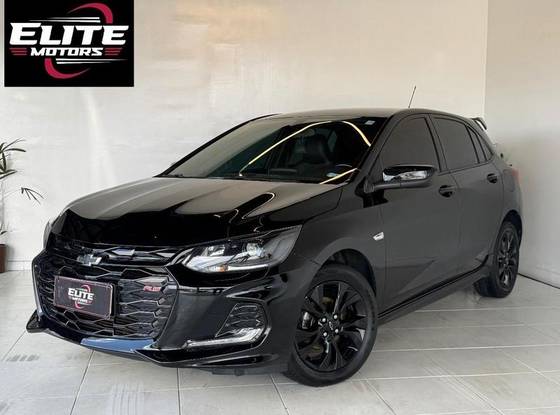 CHEVROLET ONIX 1.0 TURBO FLEX RS AUTOMÁTICO