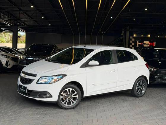 CHEVROLET ONIX 1.4 MPFI LTZ 8V FLEX 4P MANUAL