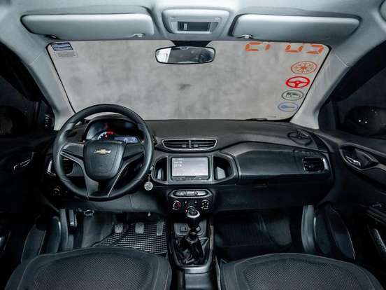 CHEVROLET-ONIX-2014