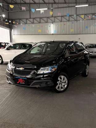CHEVROLET-PRISMA-2014