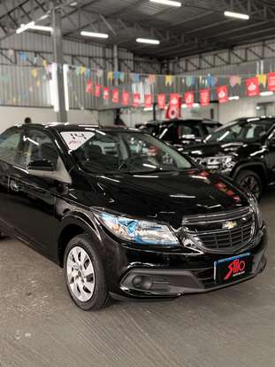 CHEVROLET-PRISMA-2014