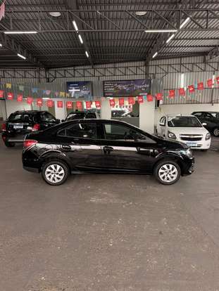 CHEVROLET-PRISMA-2014