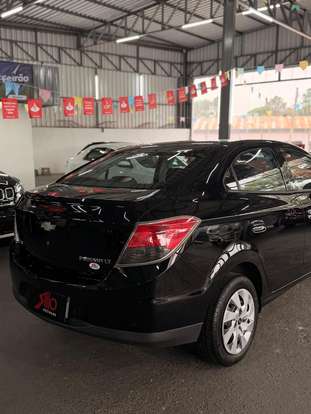 CHEVROLET-PRISMA-2014