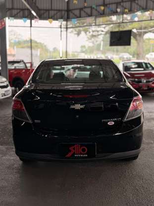 CHEVROLET-PRISMA-2014