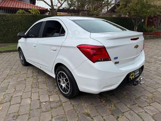 CHEVROLET-PRISMA-2016