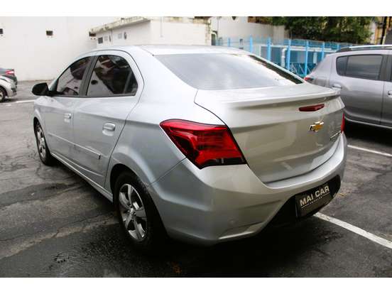 CHEVROLET-PRISMA-2016