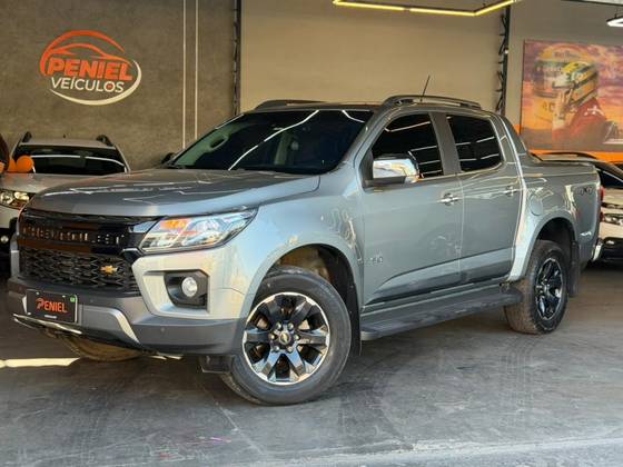 CHEVROLET S10 2.8 16V TURBO DIESEL HIGH COUNTRY CD 4X4 AUTOMÁTICO