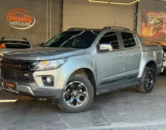 CHEVROLET S10 2.8 16V TURBO DIESEL HIGH COUNTRY CD 4X4 AUTOMÁTICO CHEVROLET S10 2.8 16V TURBO DIESEL HIGH COUNTRY CD 4X4 AUTOMÁTICO