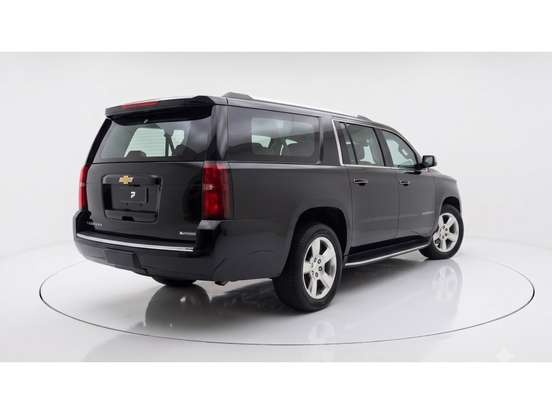 CHEVROLET-SUBURBAN-5.3 V8 ECOTEC3 FLEXFUEL PREMIER 4WD AUTOMÁTICO CHEVROLET-SUBURBAN-2018