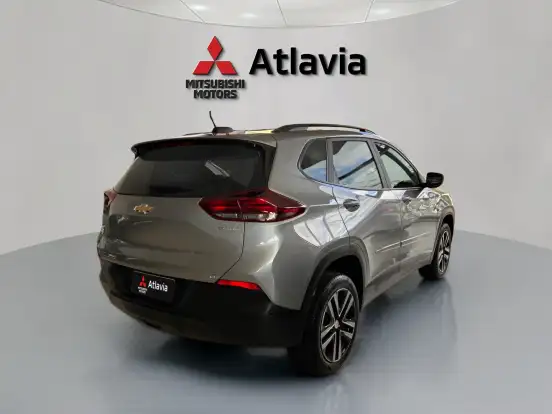 CHEVROLET-TRACKER-2024