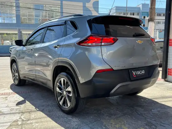 CHEVROLET-TRACKER-2024