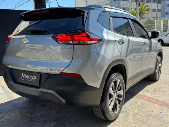 CHEVROLET-TRACKER-2024