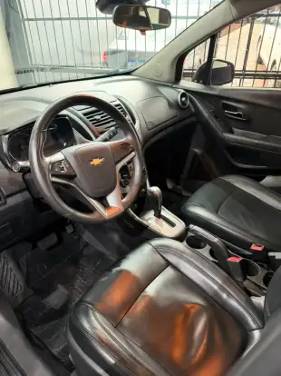 CHEVROLET-TRACKER-2016