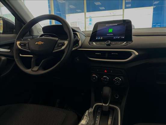 CHEVROLET-TRACKER-2025