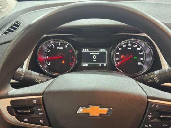 CHEVROLET-TRACKER-2024