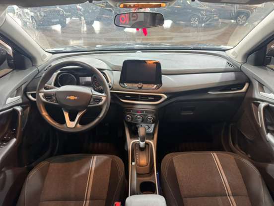 CHEVROLET-TRACKER-2024