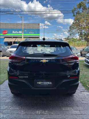 CHEVROLET-TRACKER-2023