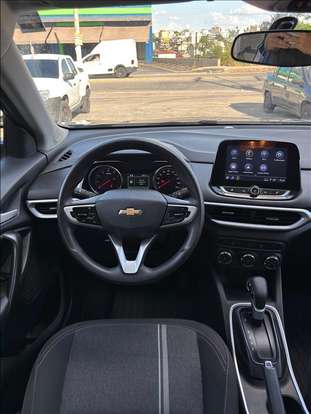 CHEVROLET-TRACKER-2023