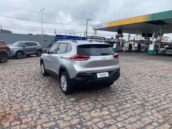 CHEVROLET-TRACKER-2021
