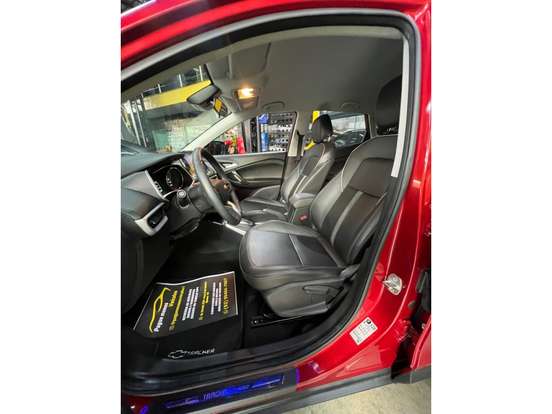 CHEVROLET-TRACKER-2024