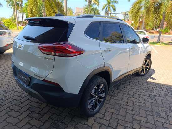 CHEVROLET-TRACKER-2024