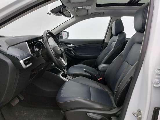 CHEVROLET-TRACKER-2025