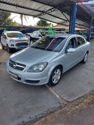 CHEVROLET VECTRA 2.0 MPFI ELEGANCE 8V FLEX 4P MANUAL