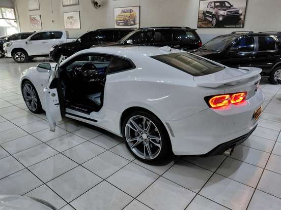 CHEVROLET-CAMARO-6.2 V8 GASOLINA SS AUTOMÁTICO CHEVROLET-CAMARO-2022