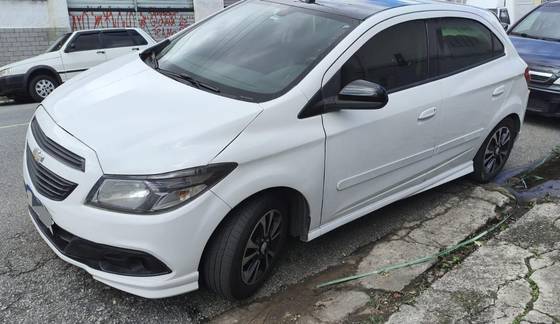 CHEVROLET ONIX 1.4 MPFI EFFECT 8V FLEX 4P MANUAL
