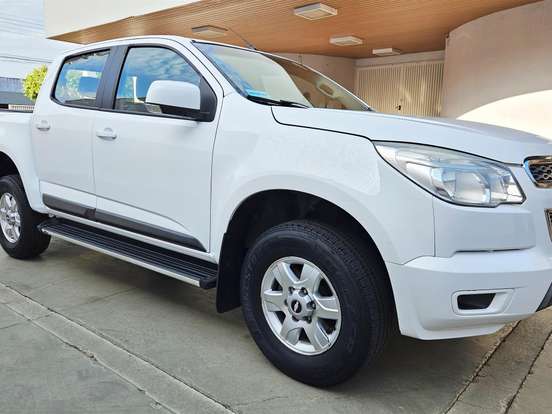 CHEVROLET-S10-2.4 LT 4X2 CD 8V FLEX 4P MANUAL CHEVROLET-S10-2013