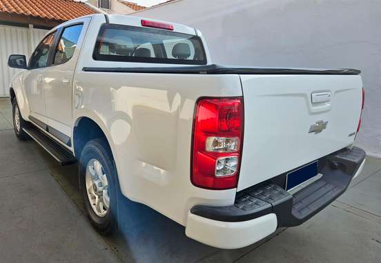 CHEVROLET-S10-2.4 LT 4X2 CD 8V FLEX 4P MANUAL CHEVROLET-S10-2013