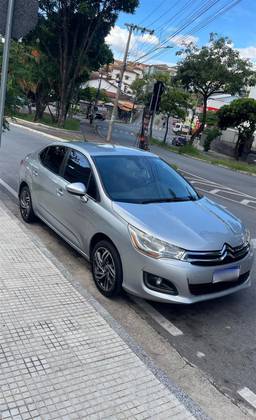 CITROËN C4 LOUNGE 1.6 EXCLUSIVE 16V TURBO GASOLINA 4P AUTOMÁTICO