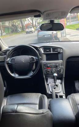 CITROËN-C4 LOUNGE-1.6 EXCLUSIVE 16V TURBO GASOLINA 4P AUTOMÁTICO CITROËN-C4 LOUNGE-2013