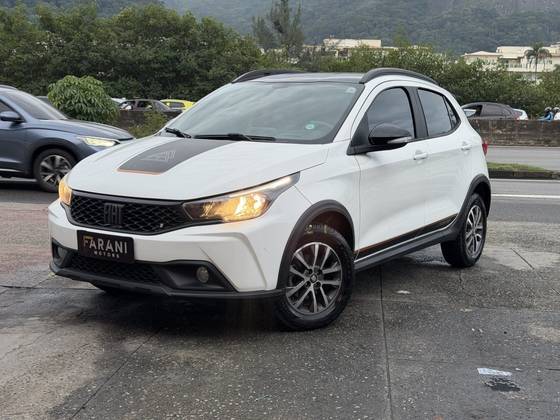 FIAT ARGO 1.3 FIREFLY FLEX TREKKING MANUAL