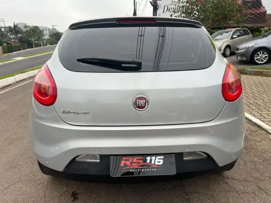 FIAT-BRAVO-1.8 ESSENCE 16V FLEX 4P AUTOMATIZADO FIAT-BRAVO-2013