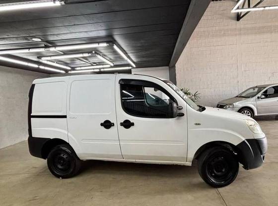 FIAT DOBLÒ 1.4 MPI ATTRACTIVE 8V FLEX 4P MANUAL