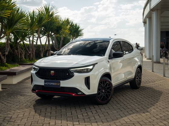 FIAT FASTBACK 1.3 TURBO 270 FLEX ABARTH AT6