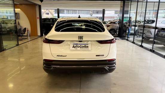 FIAT-FASTBACK-2022
