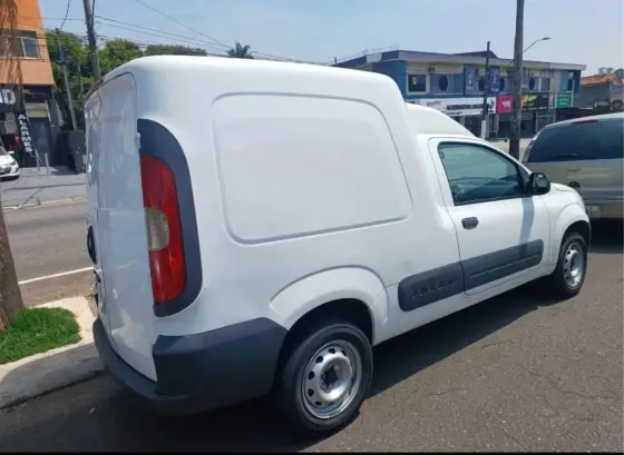 FIAT FIORINO 1.4 MPI FURGÃO HARD WORKING 8V FLEX 2P MANUAL