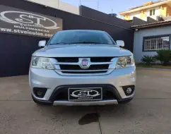 FIAT FREEMONT 2.4 PRECISION 16V GASOLINA 4P AUTOMÁTICO FIAT FREEMONT 2.4 PRECISION 16V GASOLINA 4P AUTOMÁTICO