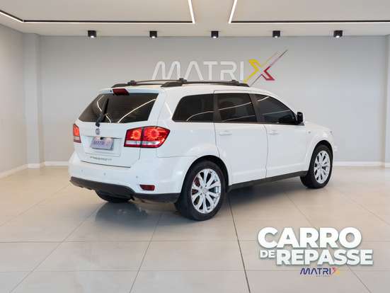 FIAT-FREEMONT-2.4 PRECISION 16V GASOLINA 4P AUTOMÁTICO FIAT-FREEMONT-2012