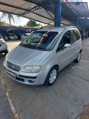 FIAT IDEA 1.4 MPI FIRE ELX 8V FLEX 4P MANUAL