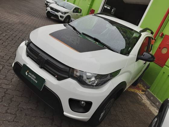 FIAT MOBI 1.0 FIREFLY FLEX TREKKING MANUAL